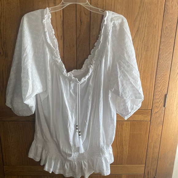 Lauren Ralph Lauren Women’s White Cotton Blouse with Eyelet Sleeves & Peplum NWT - Picture 1 of 9